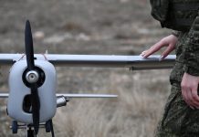 ROMI PRONAŠLI NAJNOVIJI RUSKI DRON I POKUŠALI DA GA PRODAJU KAO STARO GVOŽĐE: Neviđena panika na otpadu STIGLI I DEMINERI (FOTO)