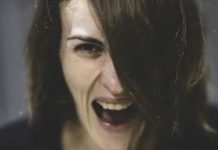 PSIHIJATAR OTKRIVA KAKO DA ZA PET MINUTA PREPOZNAMO PSIHOPATU: ŠARMANTNI, DRUŽELJUBIVI, ZABAVNI, ALI JEDAN ZNAK IH ODAJE