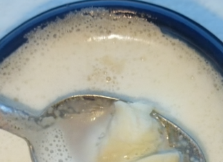 KOD IŠIJASA I BOLOVA U LEĐIMA: Domaći melem od mlijeka i bijelog luka koji može olakšati bolove