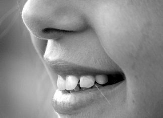 Djevojčici bez očiju Bog vratio i oči i vid