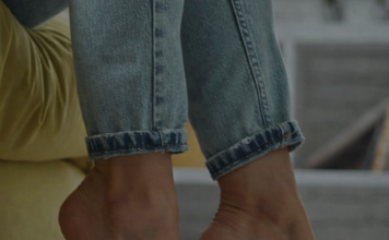 Šta znači ako osoba stalno ‘CUPKA’ nogom, prema psihologiji?