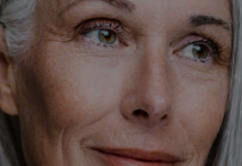 Čuveni pisac tvrdi: „Žena počinje da stari kad počne da sakriva ove 2 stvari“