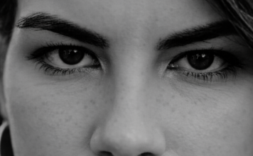 Kako da prepoznate osobu ZLE duše: Nije važno šta radi i govori – jedino je ovo odaje