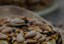 4 moćne sjemenke skidaju kilograme: Pojedite šaku dnevno, nosit ćete farmerke od prije 10 godina