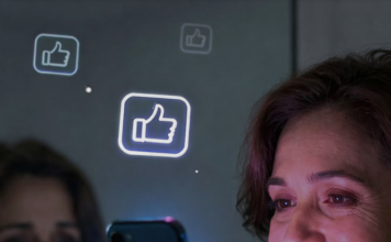 7 znakova da žena živi za lajkove, a ne za sebe – broj 5 je tužna realnost