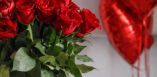 Cvijeće u vazi neće uvenuti mjesec dana!-Cvjećarka otkrila trik koji koristi za svježinu