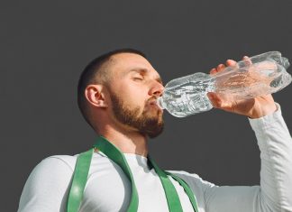 Izdano upozorenje ljudima koji piju vodu iz plastične boce